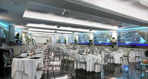 La Sala Holiday Banquet Hall allestita
